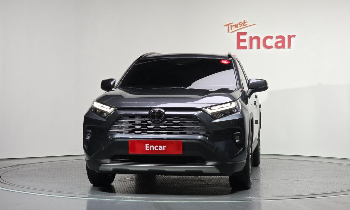 Toyota RAV4 2025
