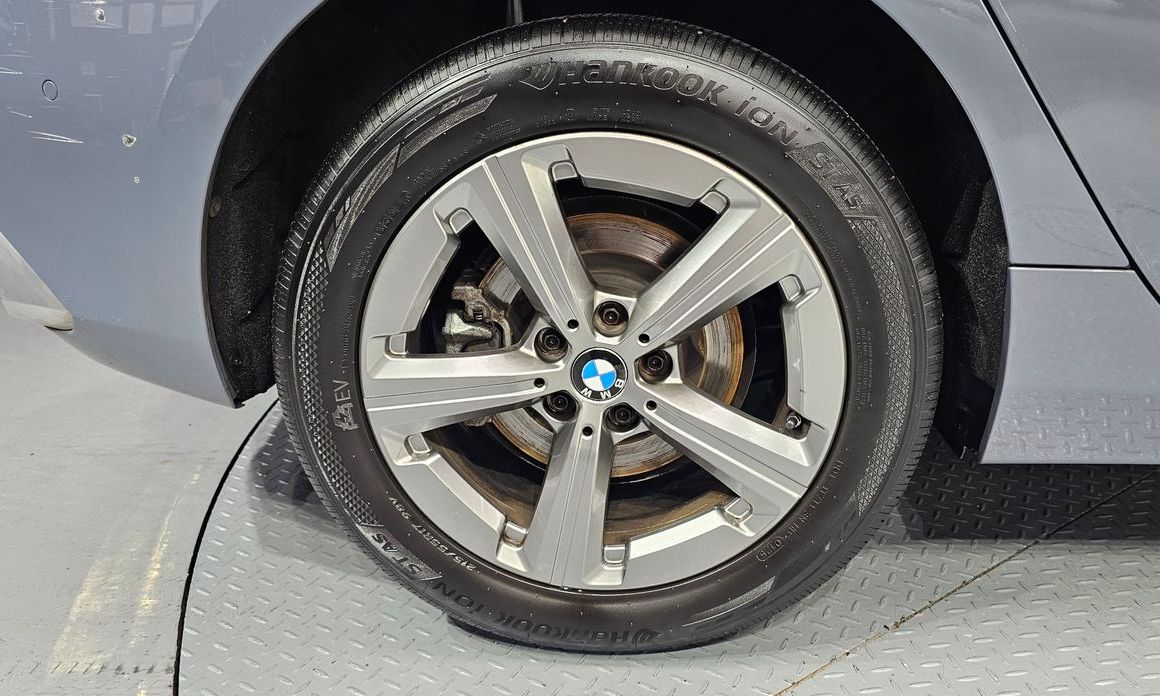 BMW 2-Series 2023