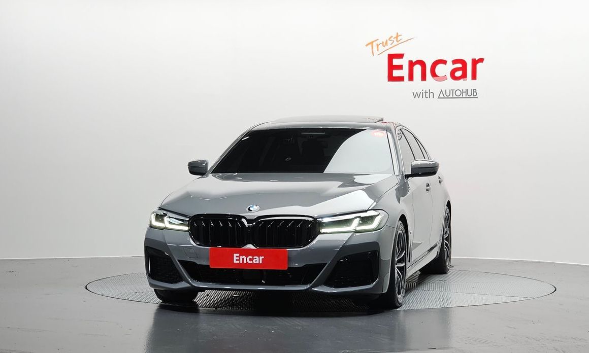 BMW 5-Series 2022