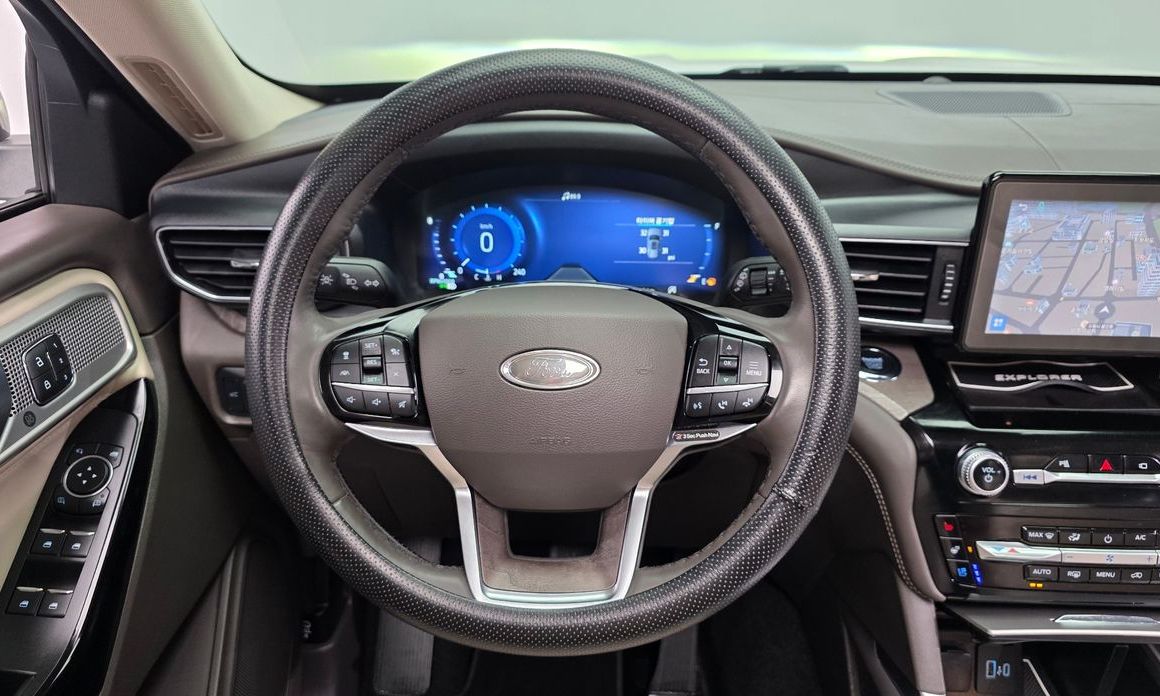 Ford Explorer 2022