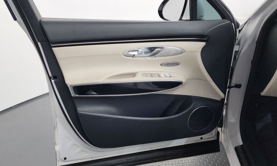 Genesis GV70 2023