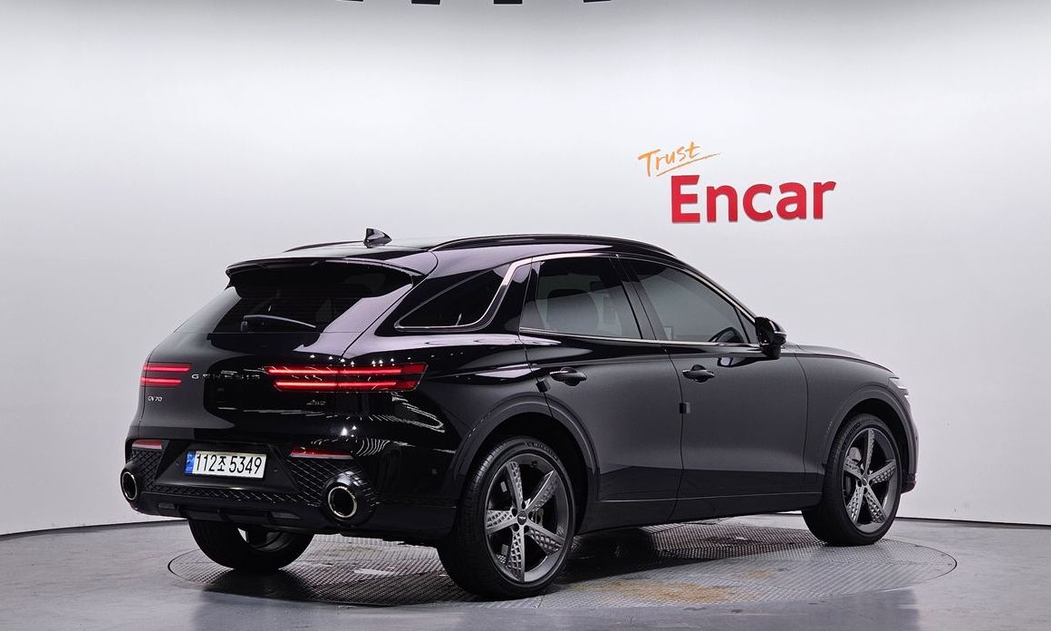 Genesis GV70 2022