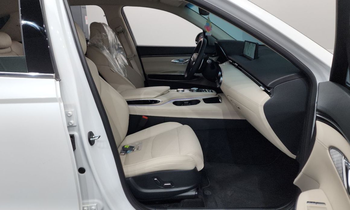 Genesis GV70 2023