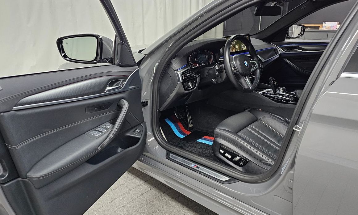 BMW 5-Series 2022