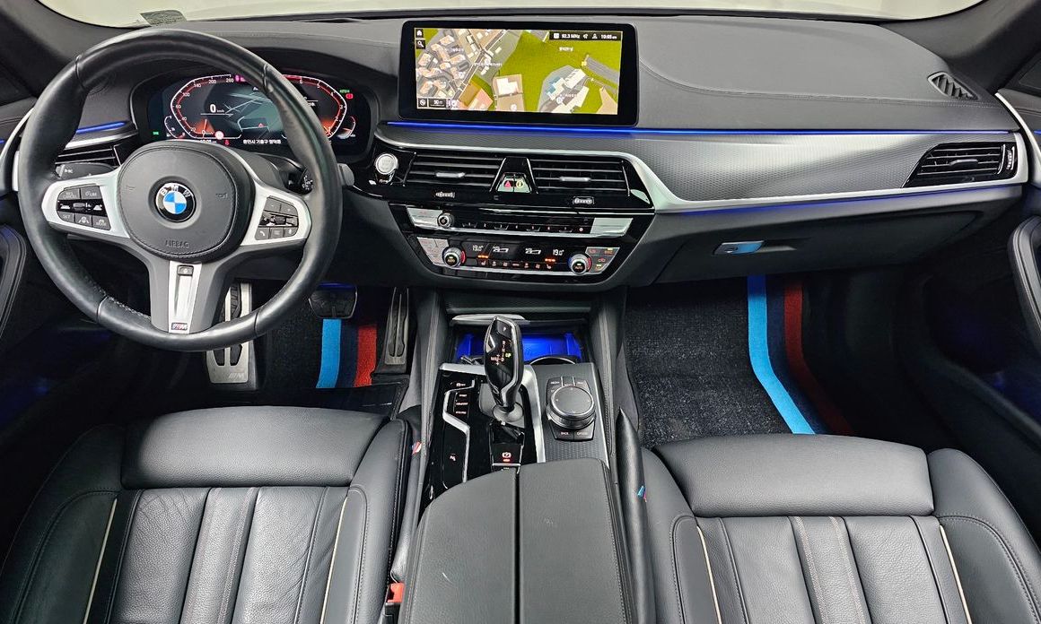 BMW 5-Series 2022