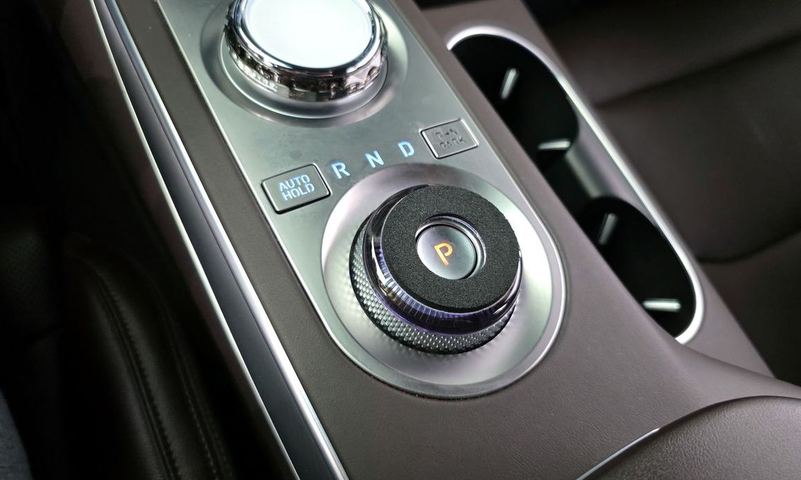 Genesis GV70 2023