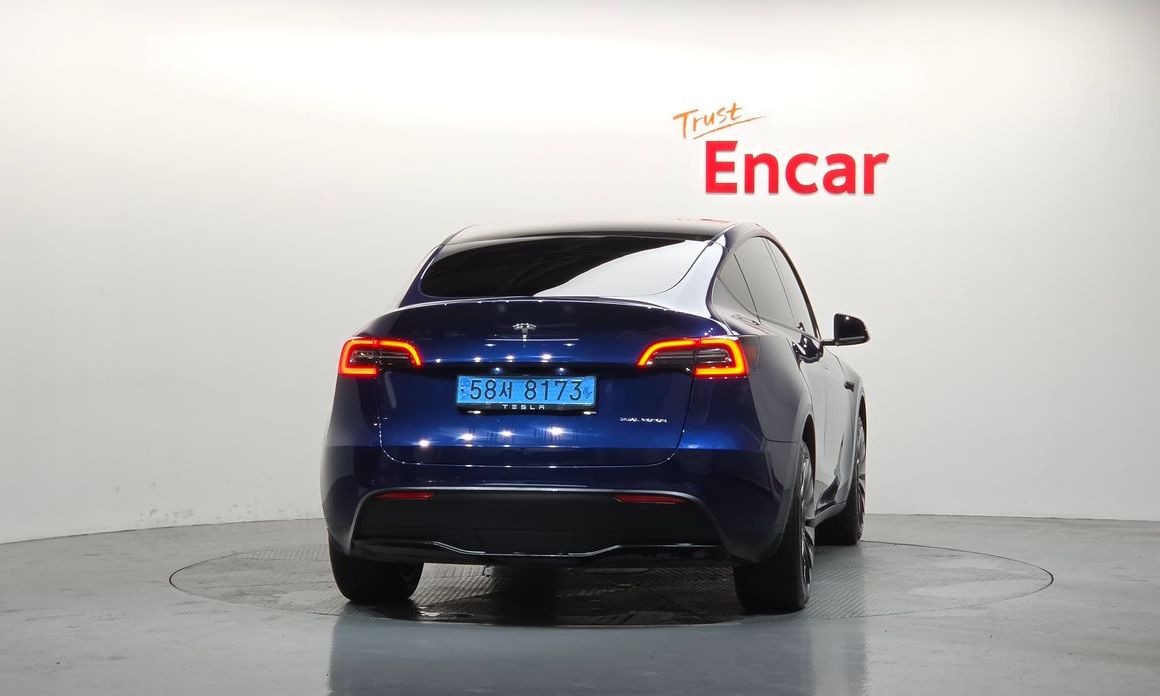 Tesla Model Y 2022