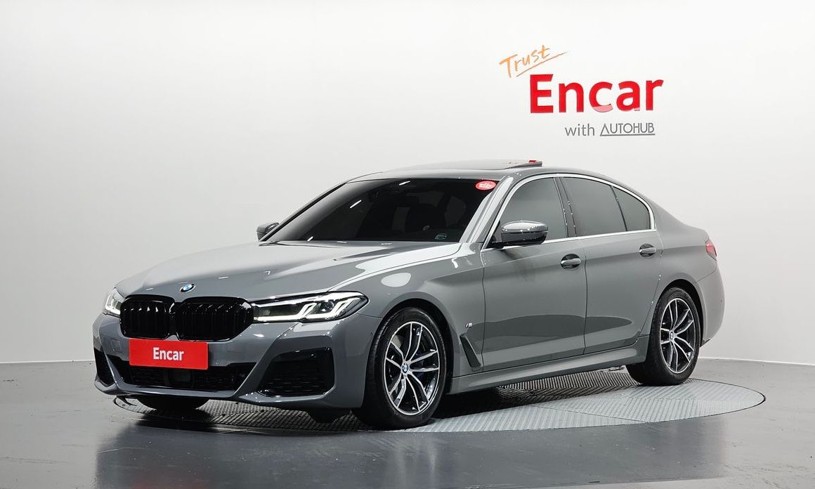 BMW 5-Series 2022
