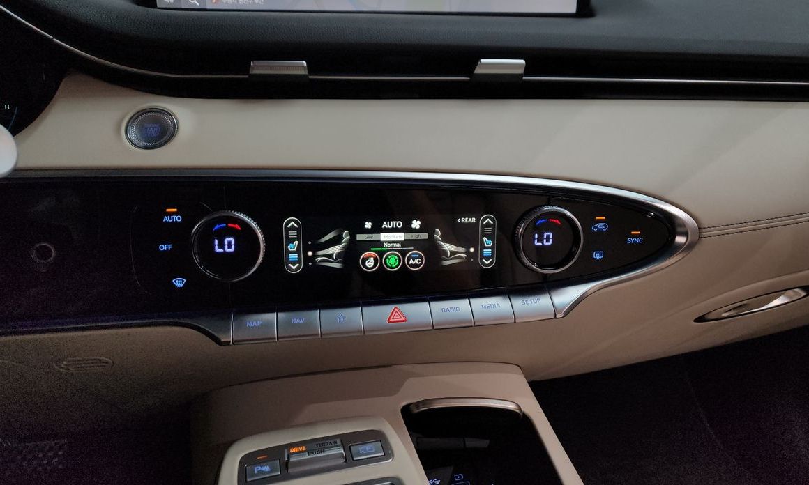 Genesis GV70 2023