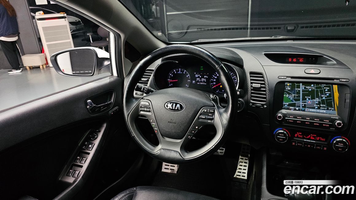 Kia K3 2013