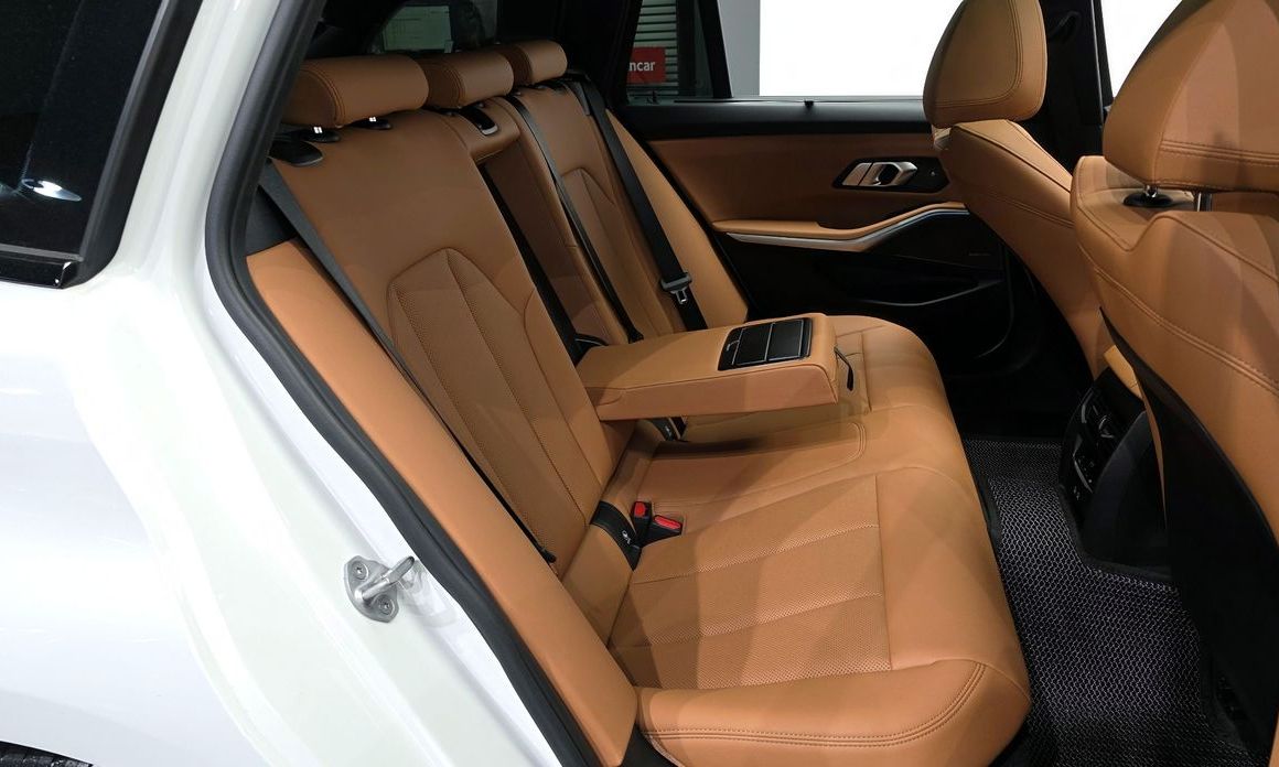 BMW 3-Series 2025