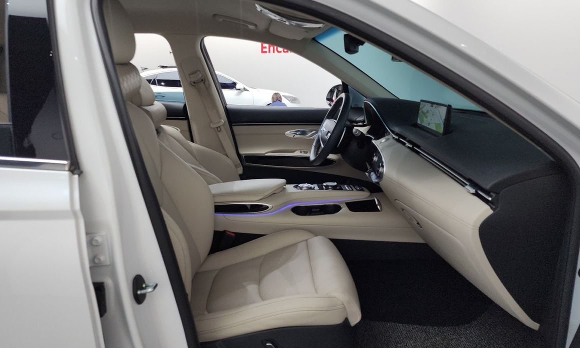 Genesis GV70 2024
