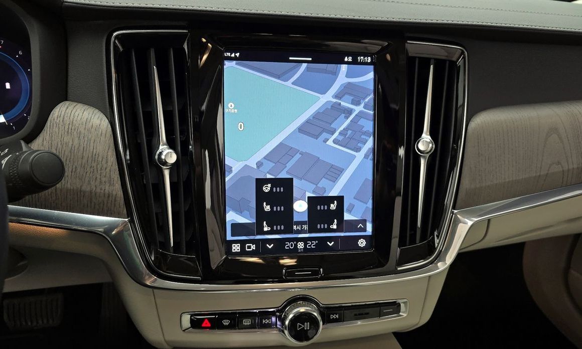 Volvo S90 2023