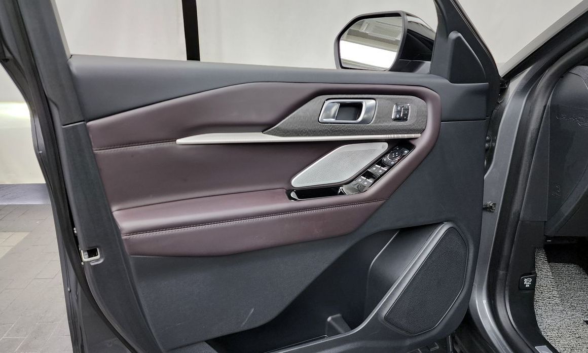 Ford Explorer 2025