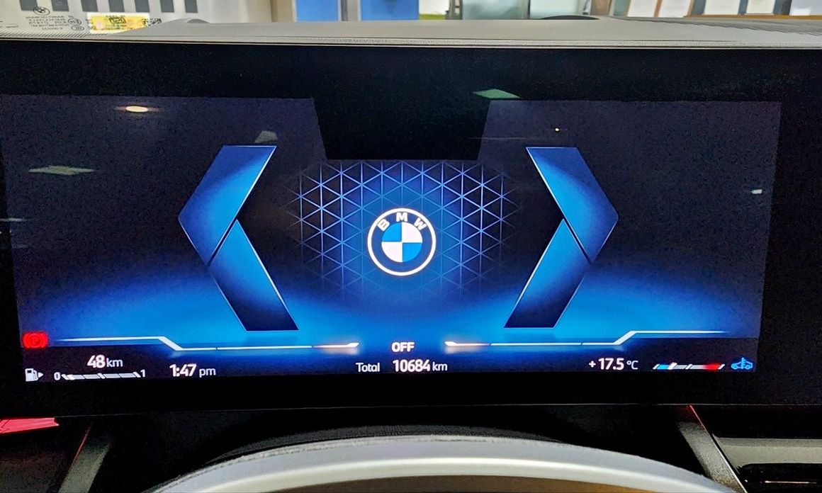 BMW 5-Series 2025