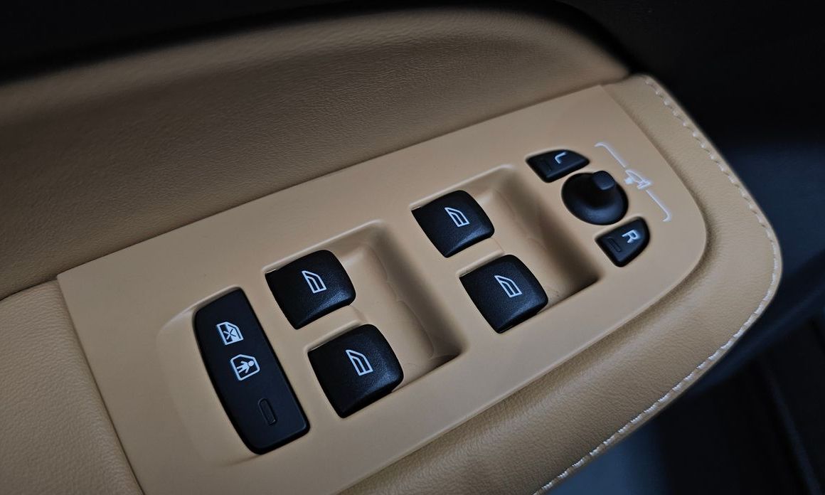 Volvo V60 2024