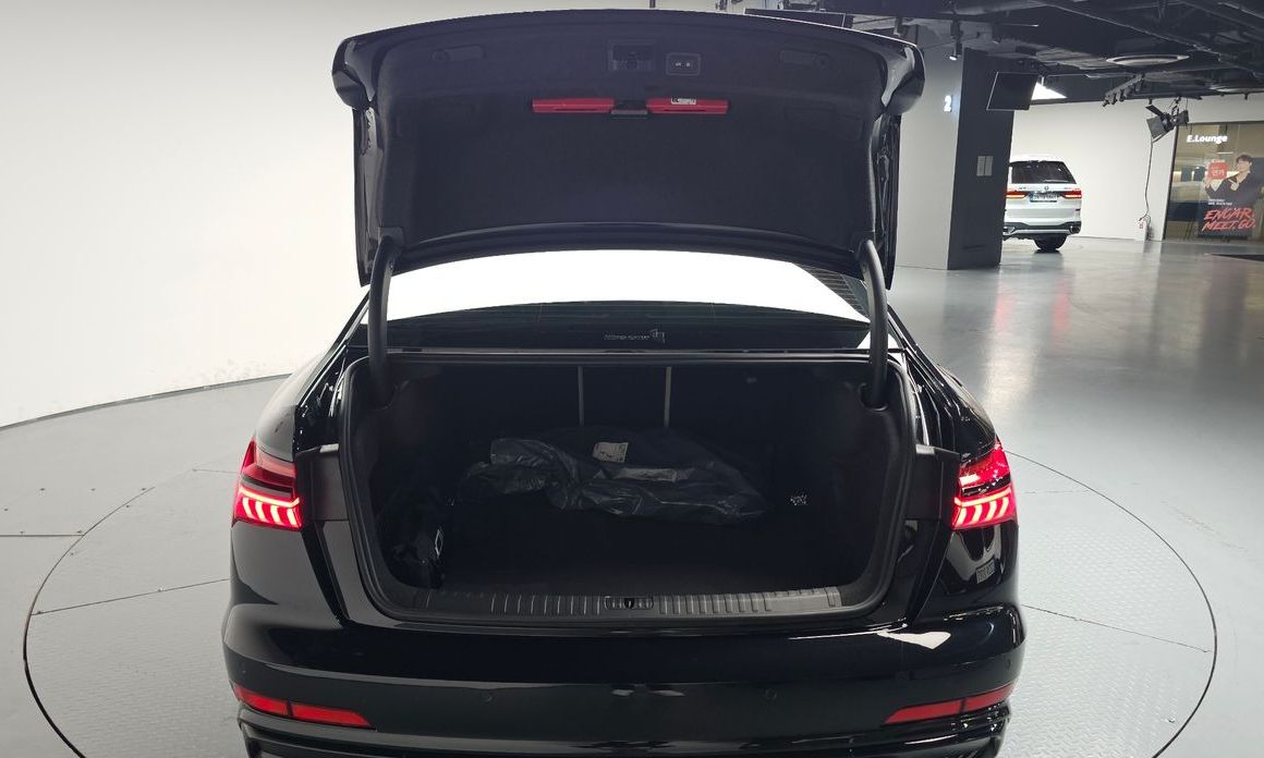 Audi A6 2025