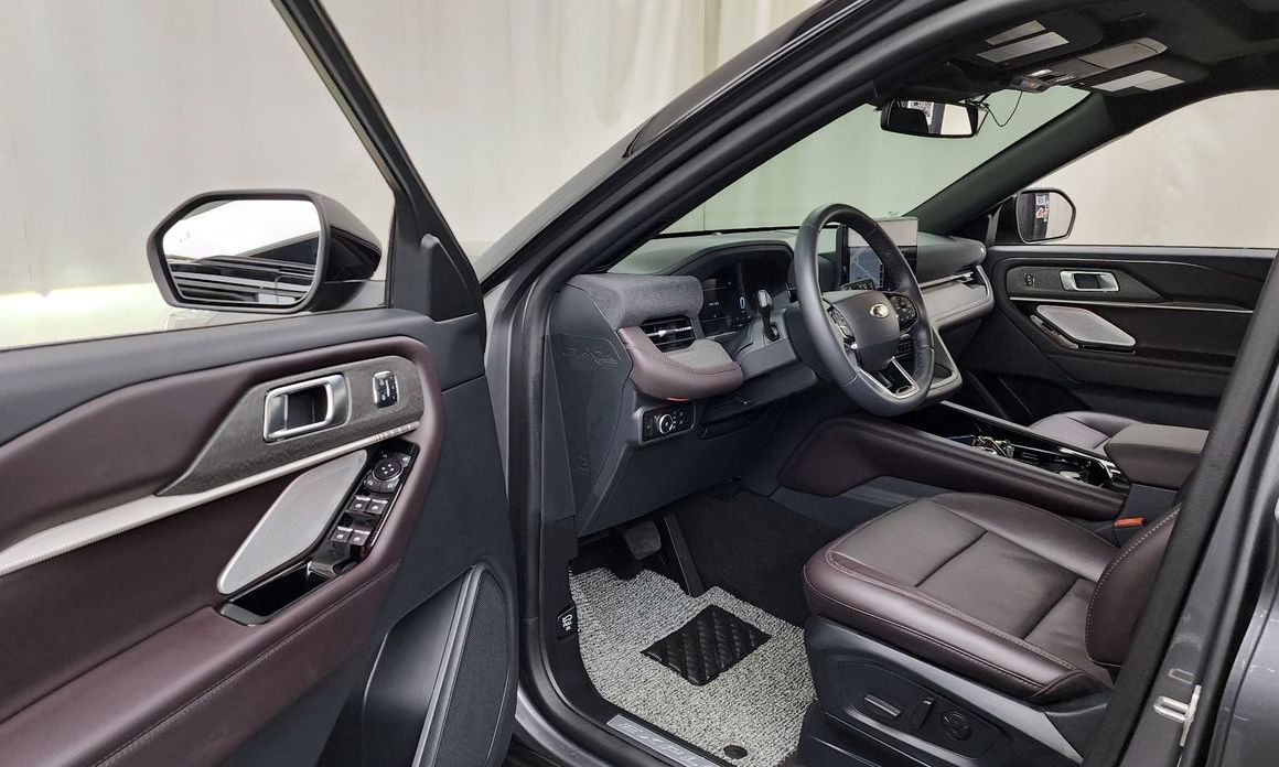 Ford Explorer 2025