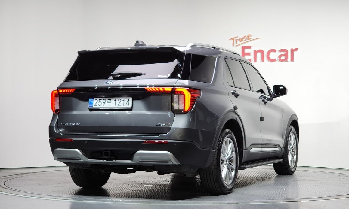 Ford Explorer 2025