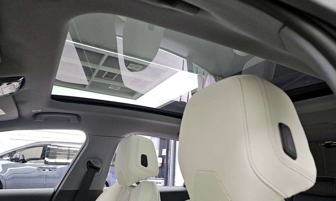 BMW 5-Series 2025