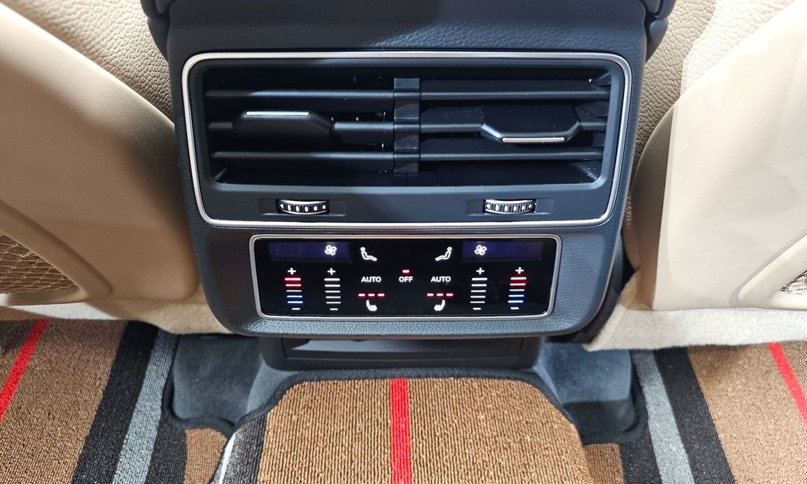 Audi Q8 2021