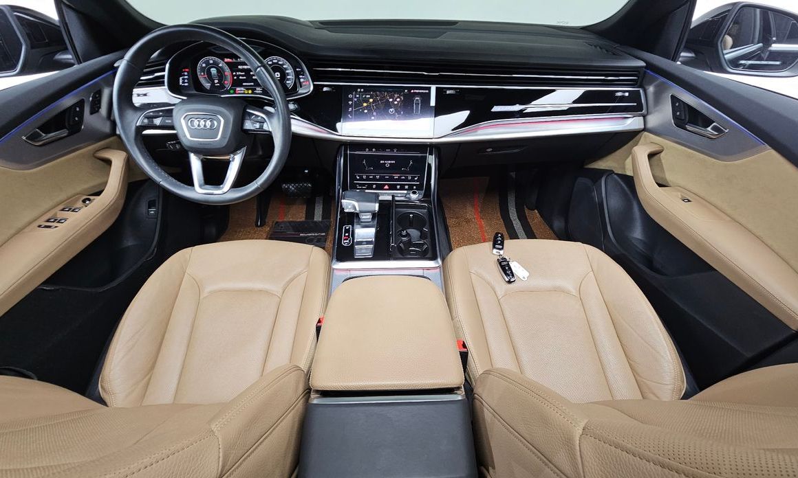 Audi Q8 2021