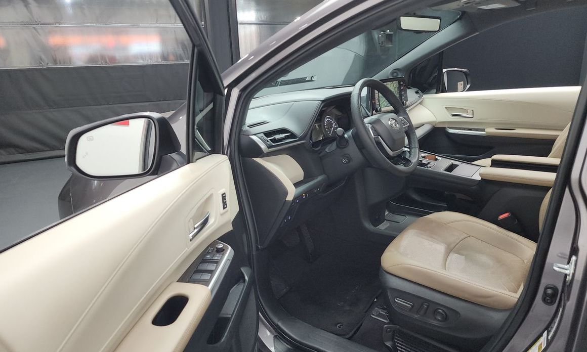 Toyota Sienna 2023