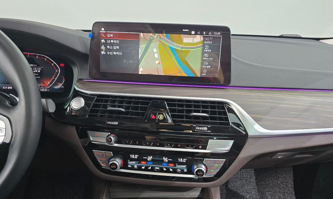 BMW Gran Turismo 2024