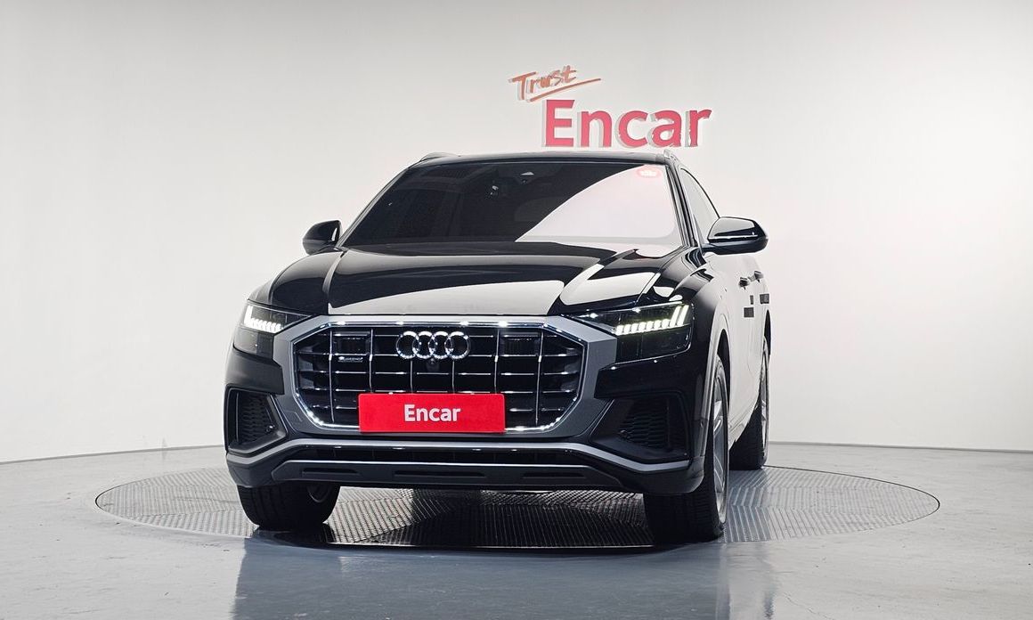 Audi Q8 2021