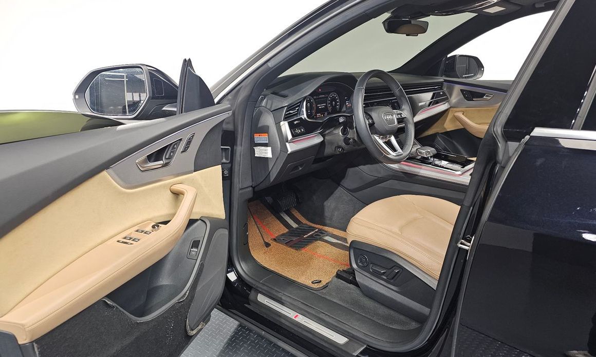 Audi Q8 2021