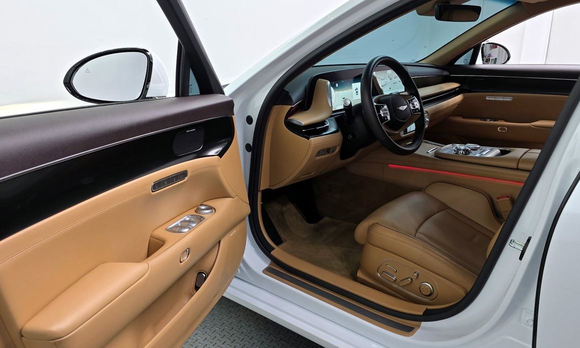 Genesis G90 2023