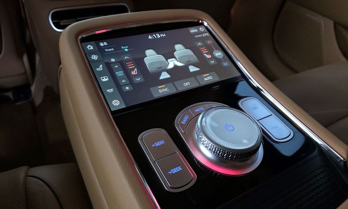 Genesis G90 2023