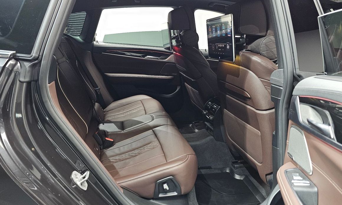 BMW Gran Turismo 2024