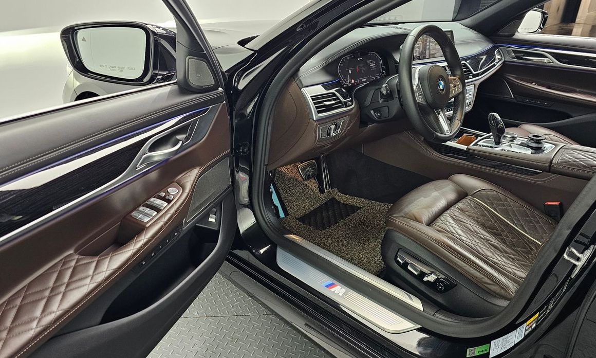 BMW 7-Series 2020