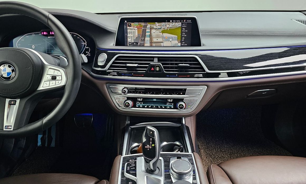BMW 7-Series 2020