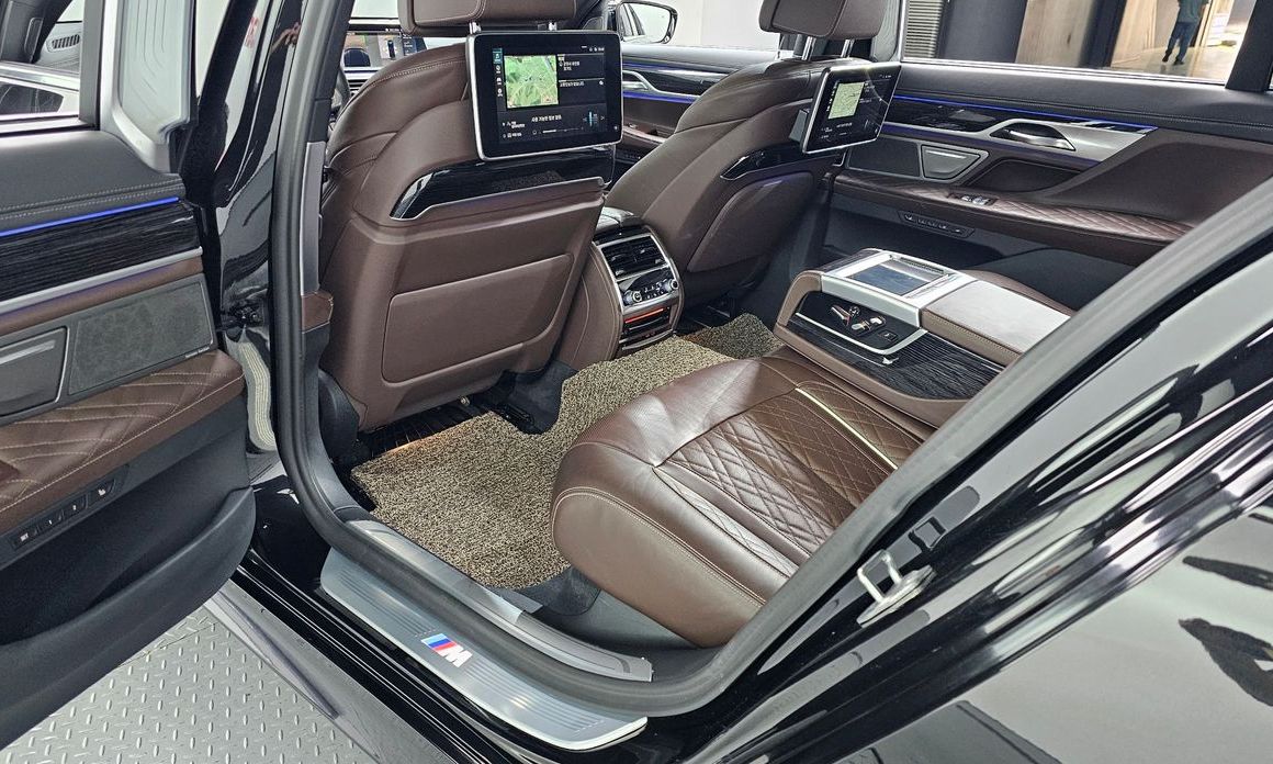 BMW 7-Series 2020