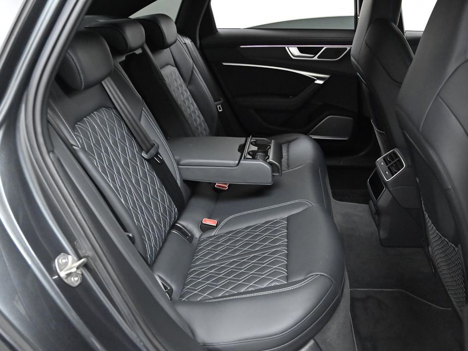 Audi S6 2022