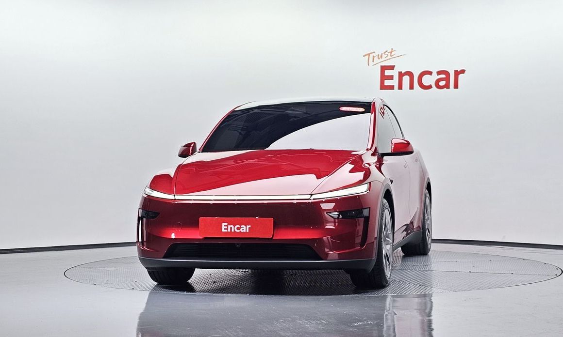 Tesla Model Y 2026
