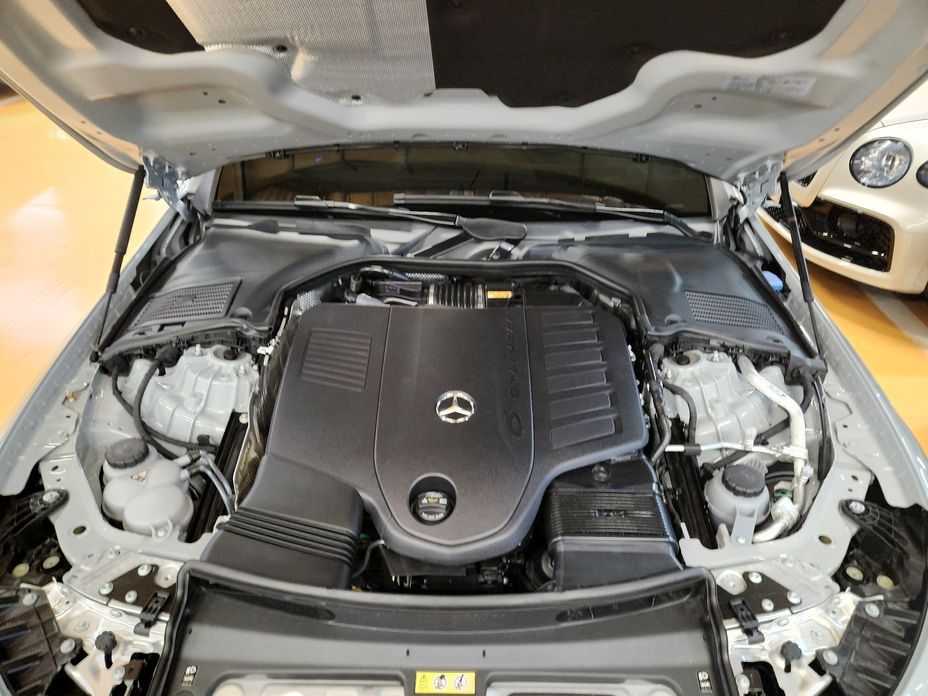 Mercedes-Benz CLE-Class 2025