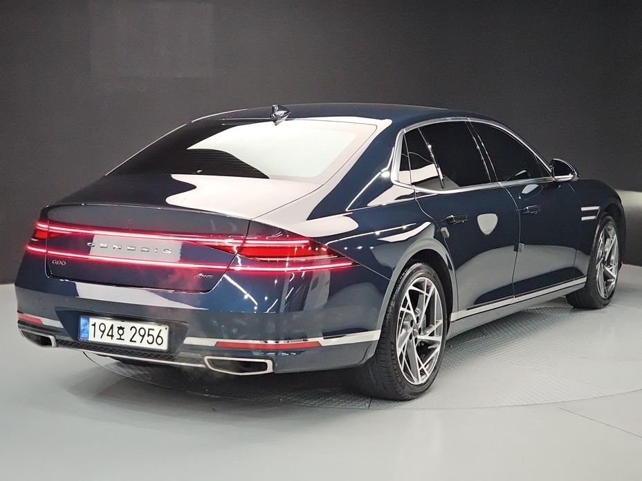 Genesis G90 2022