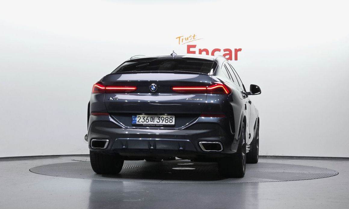 BMW X6 2022