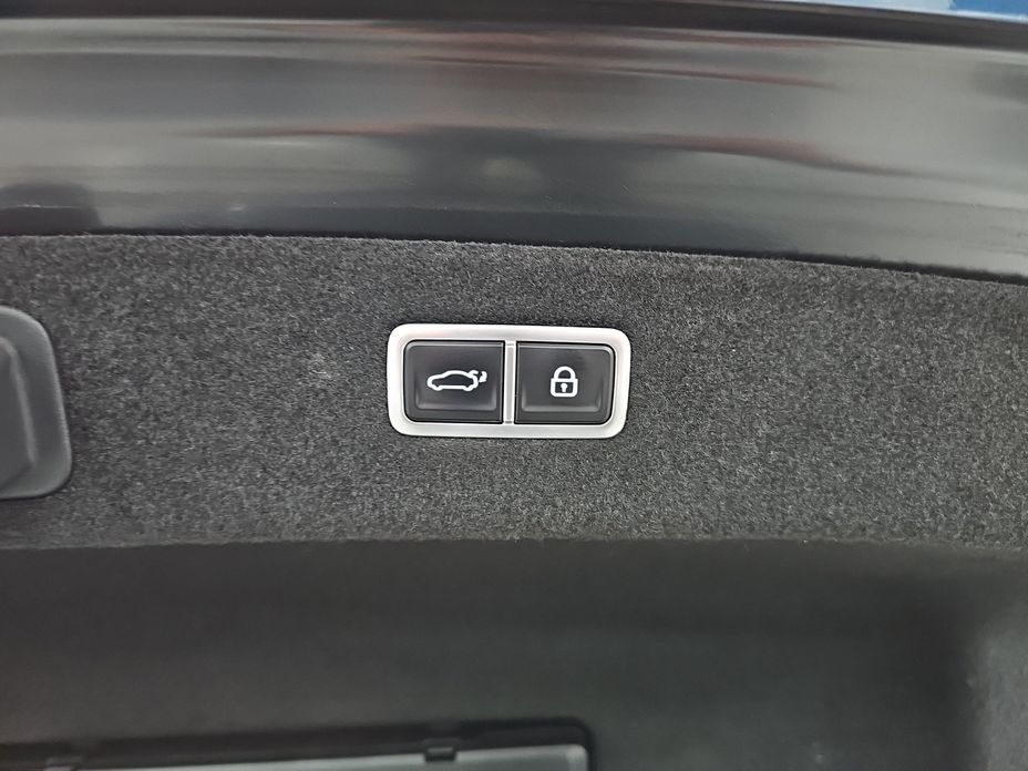 Genesis G90 2022