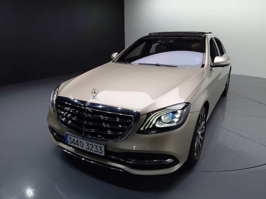 Mercedes-Benz S-Class 2020