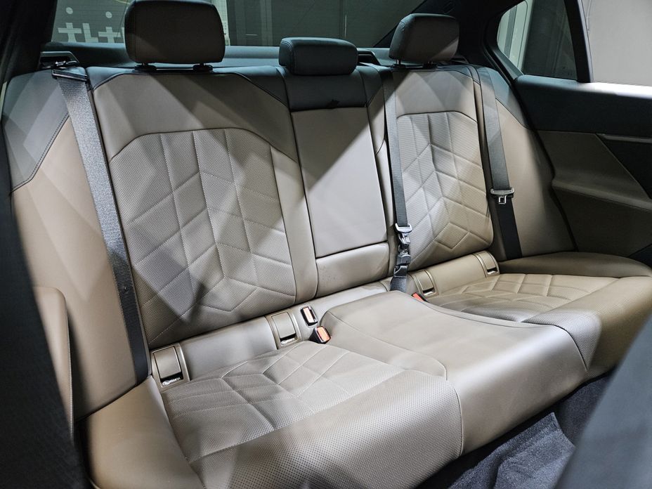 BMW 5-Series 2026