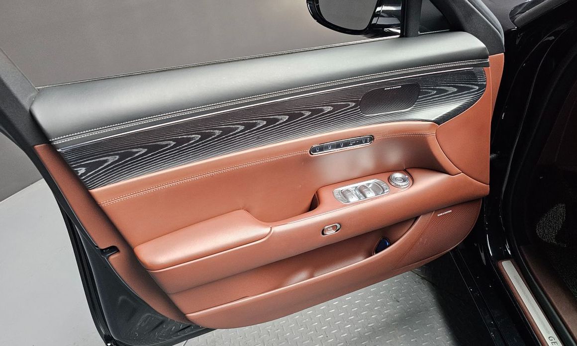 Genesis G90 2022