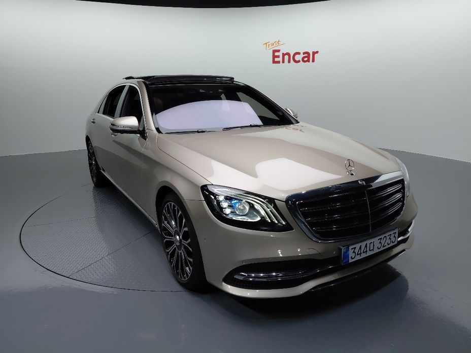 Mercedes-Benz S-Class 2020