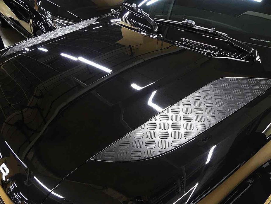 Land Rover Defender 2022