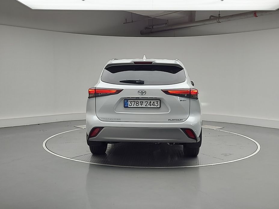 Toyota Highlander 2025