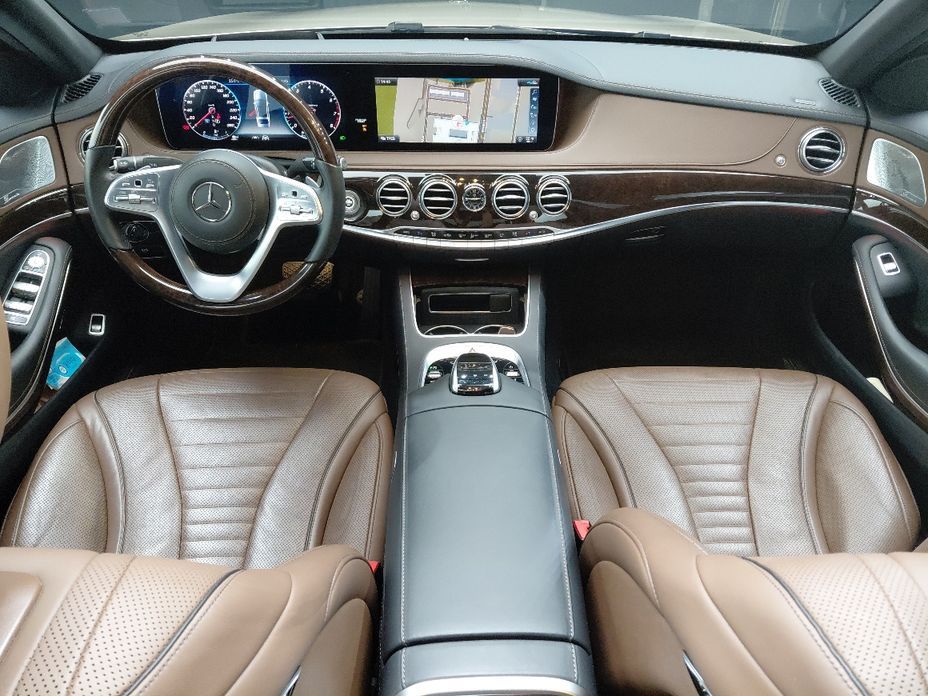 Mercedes-Benz S-Class 2020