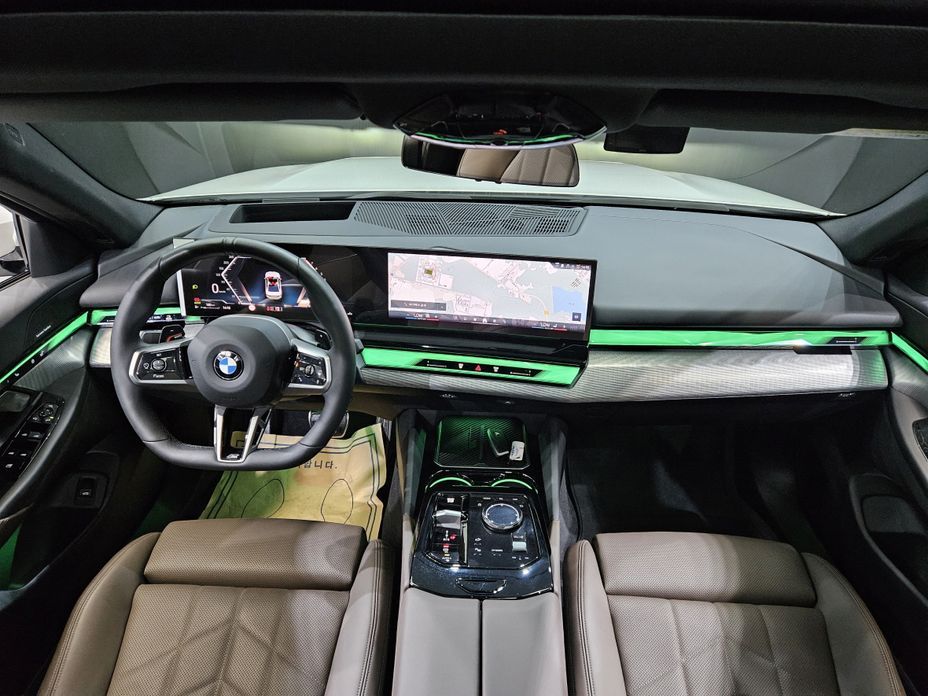 BMW 5-Series 2026